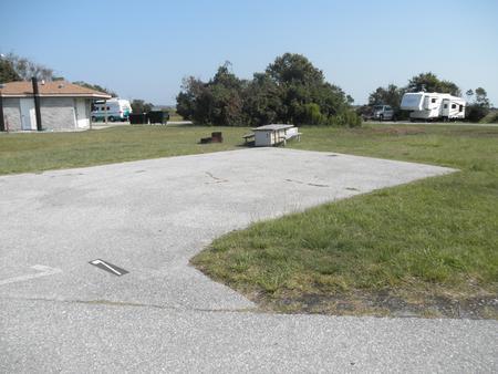 Bayside Loop A Paved Sites
