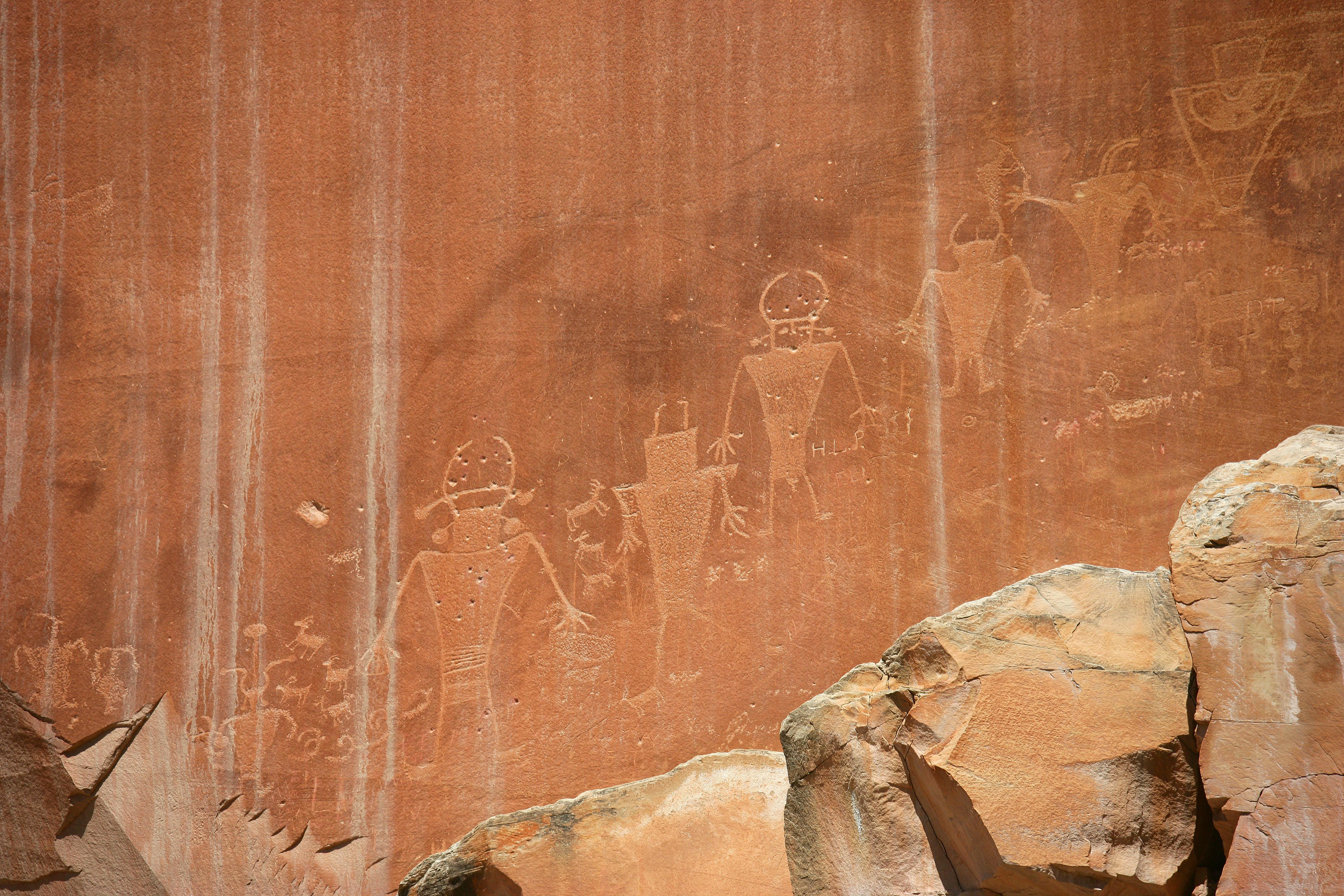 Petroglyphs found along Hwy. 24