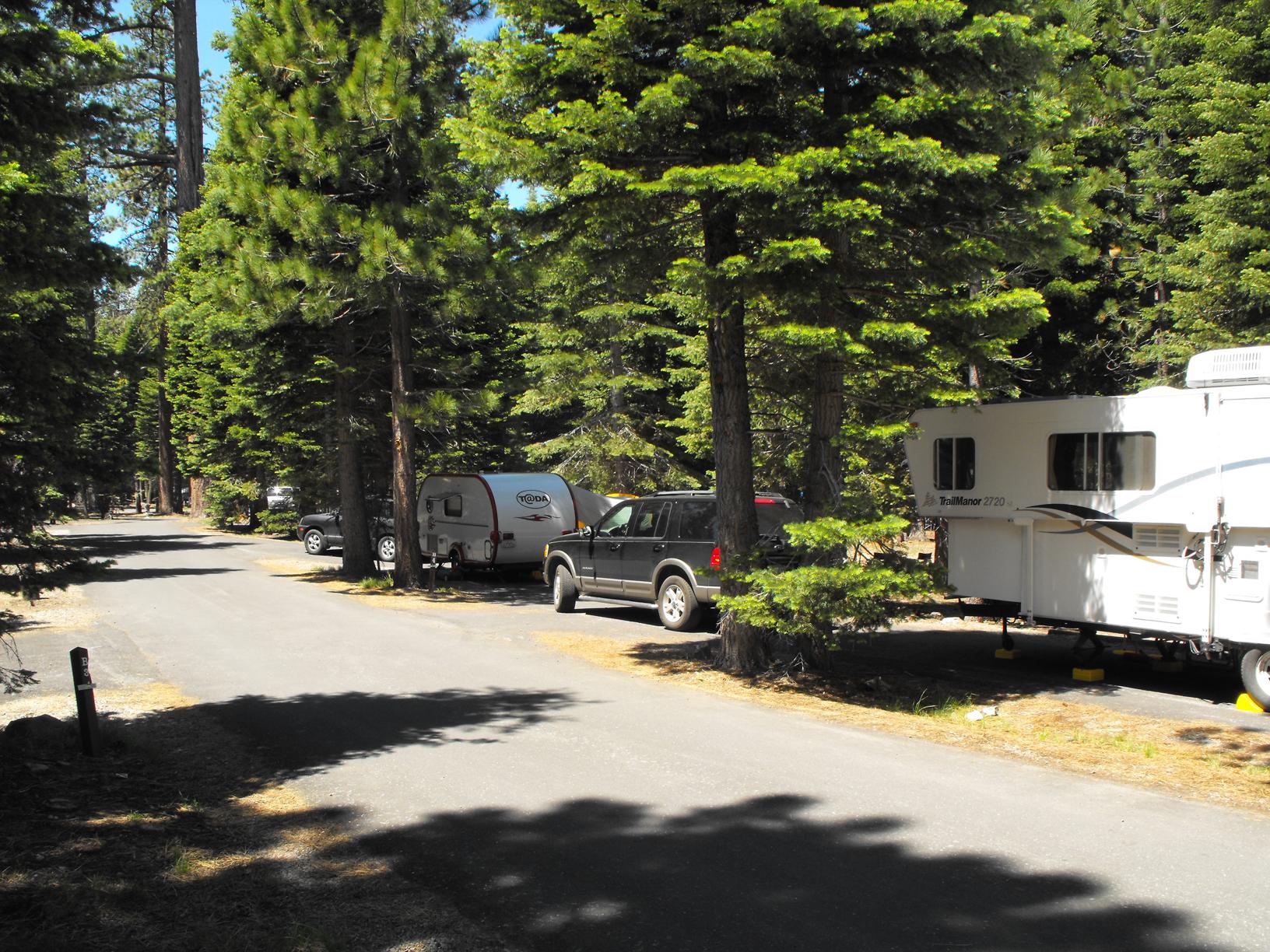 Manzanita Lake Campground