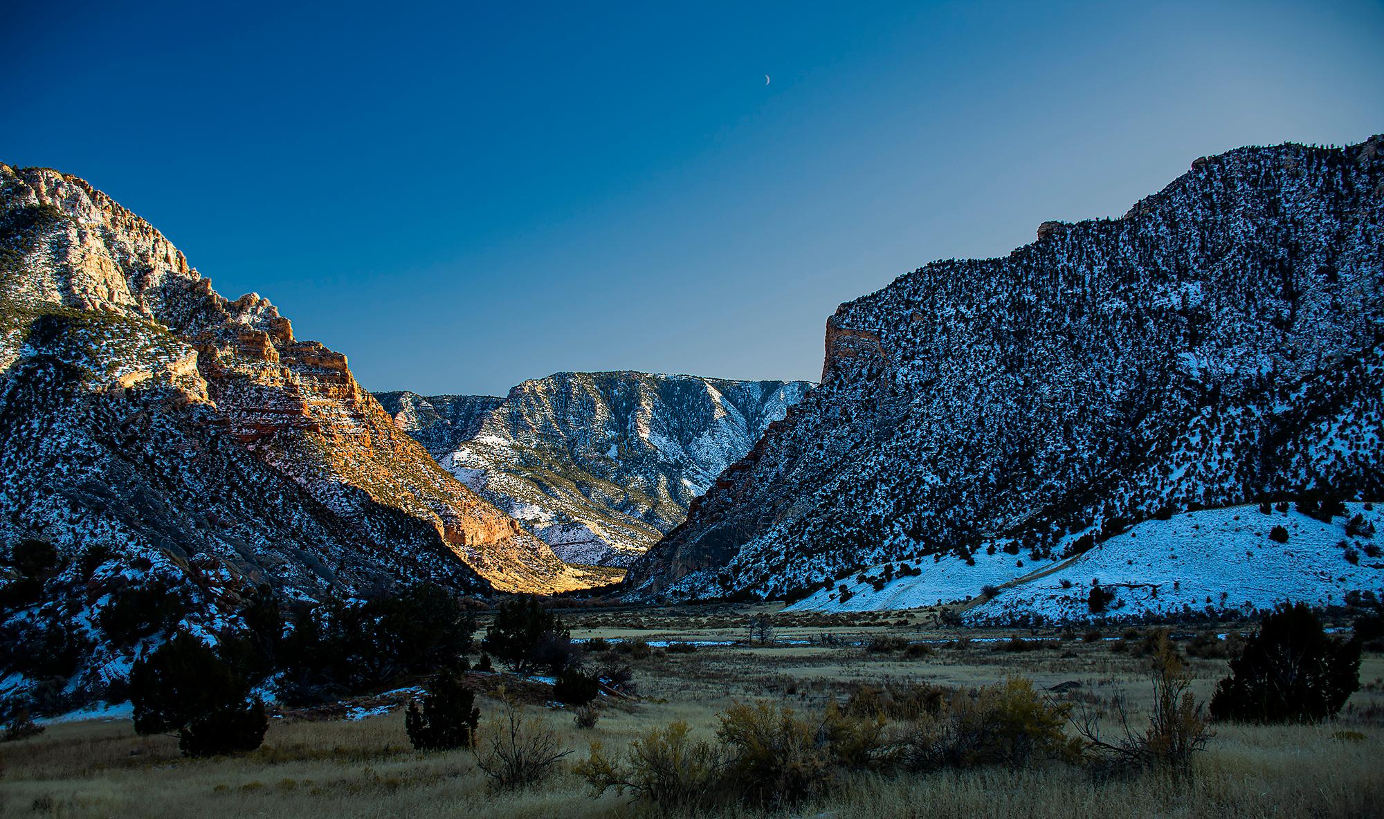 Snow-covered canyons at Rainbow Park in late Fa;;