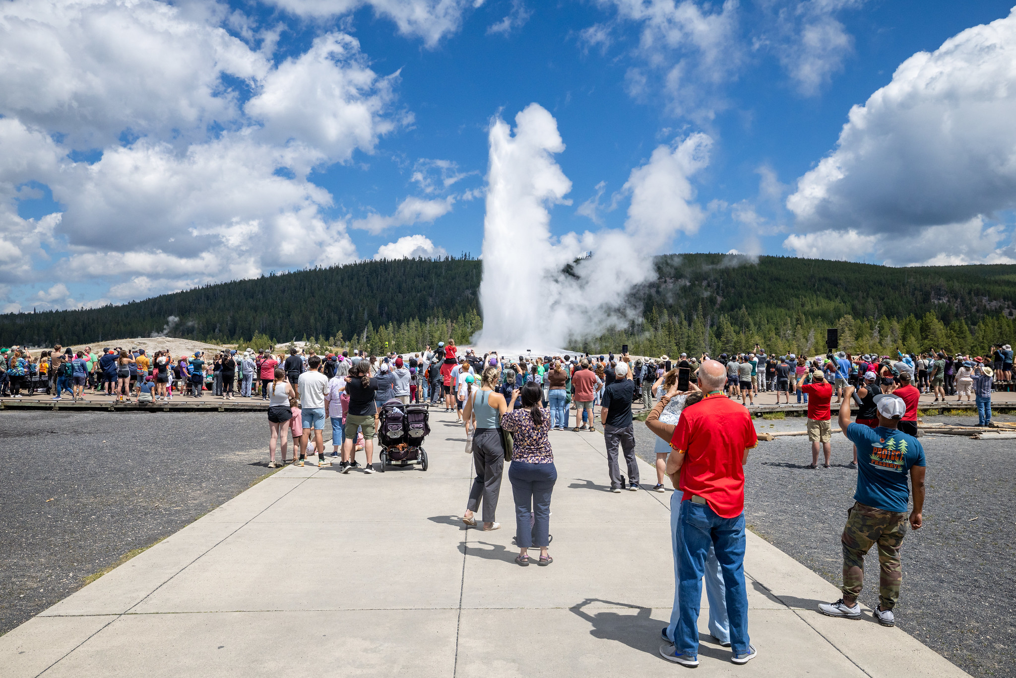 Tips for visiting Yellowstone National Park this Fourth of July