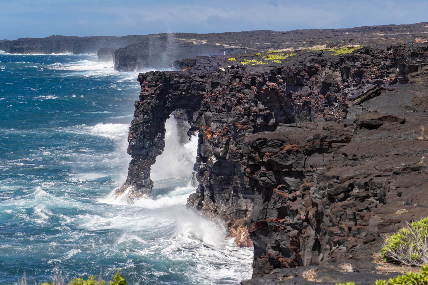 Hōlei Sea Arch Collapses in Hawai‘i Volcanoes National Park